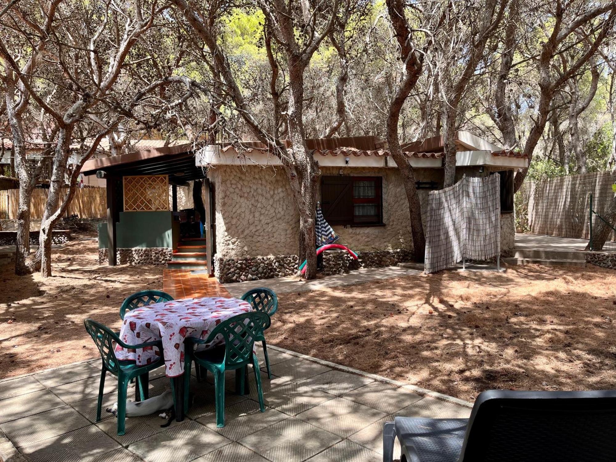 Rustico Porto Pino 30 Mt Dalla Spiaggia Buitenkant foto